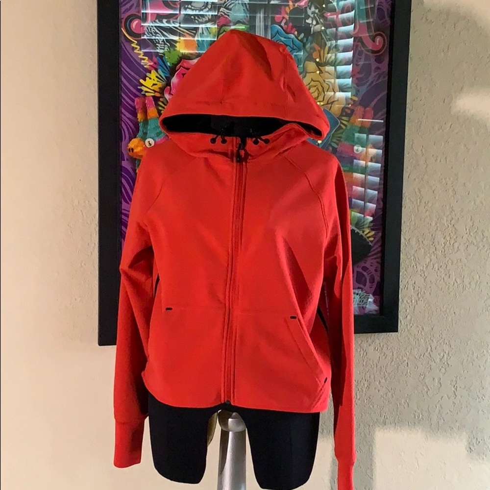 Nike hoodie! ♥️
